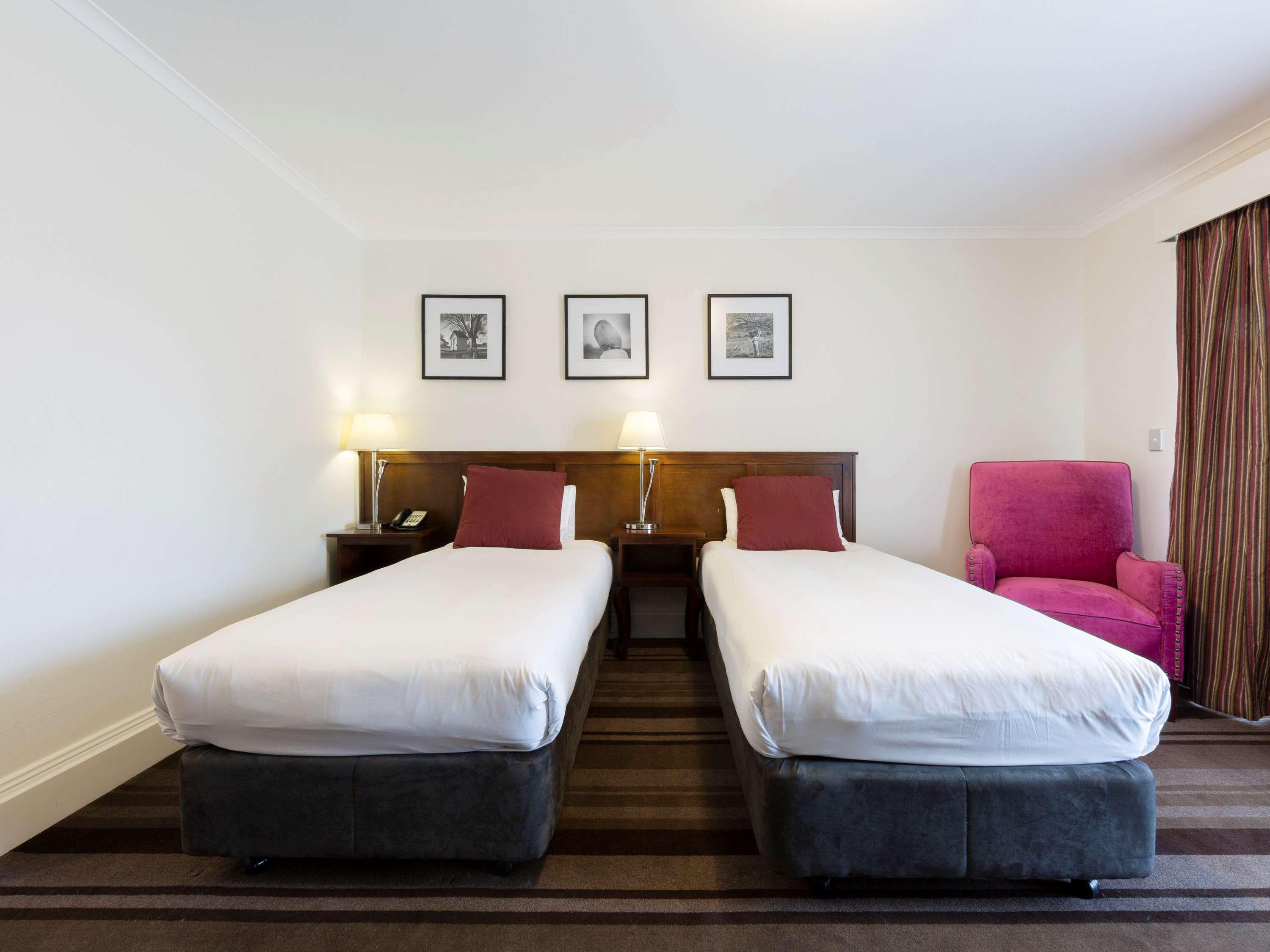 Mercure Camberra Exterior foto