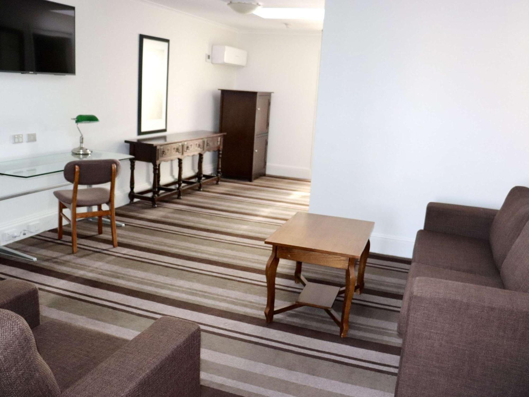Mercure Camberra Exterior foto